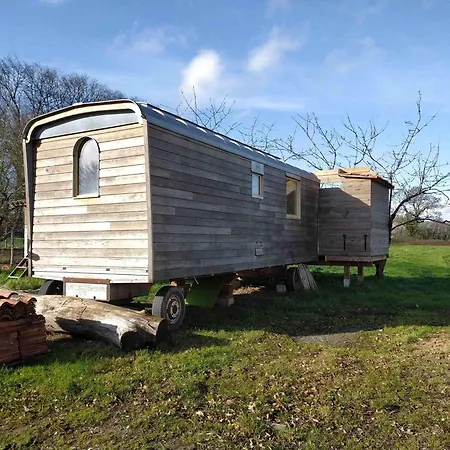 Le A La Ferme Des Rangs D'oignons * Le Cellier